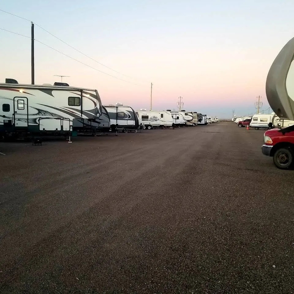large sizes available rv parking pecos tx